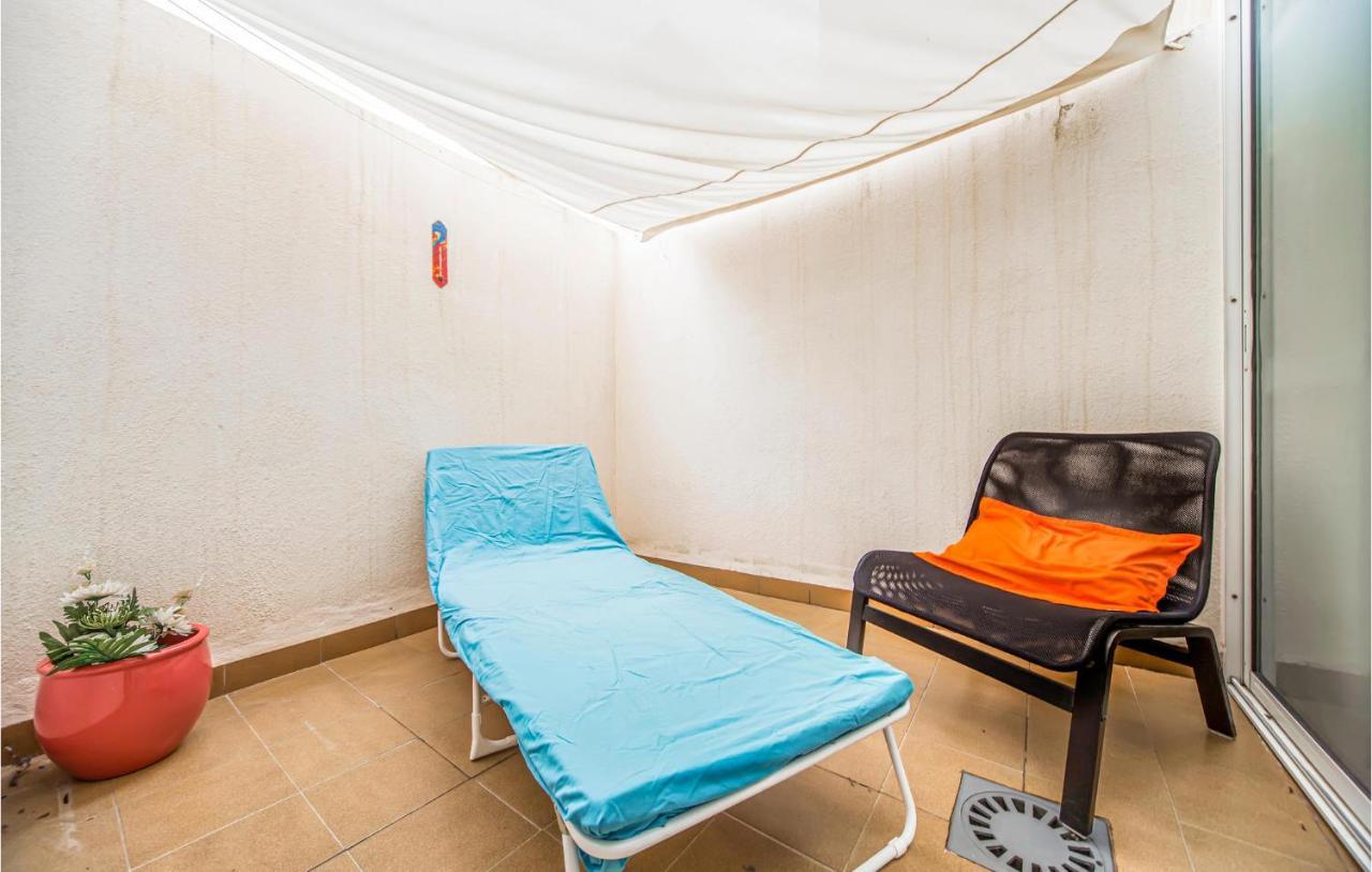 1 Bedroom Cozy Apartment In Miramar Exteriér fotografie