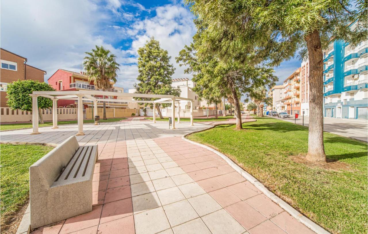 1 Bedroom Cozy Apartment In Miramar Exteriér fotografie